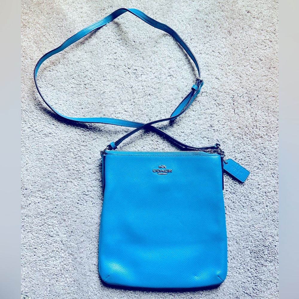 Vintage COACH messenger crossbody purse